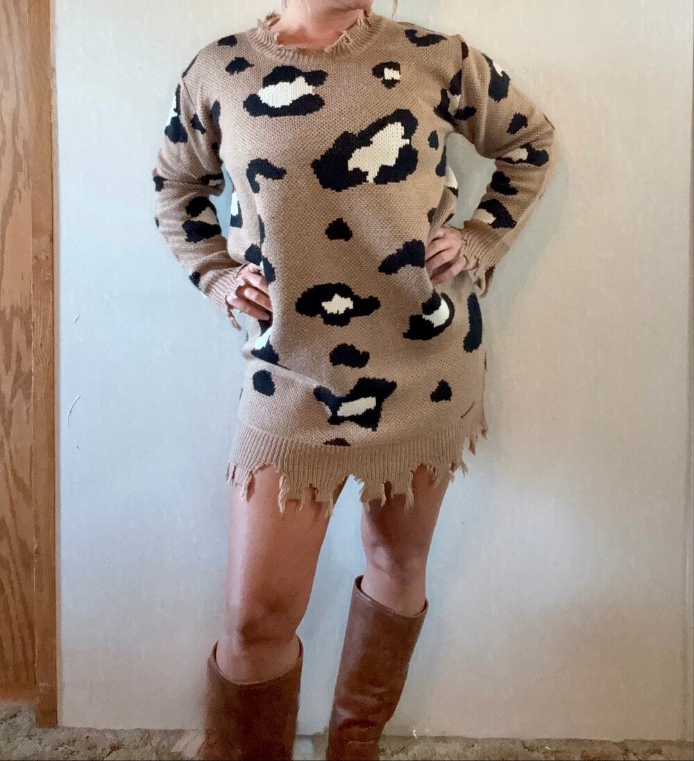 ee:some Leopard Print Distressed Oversized Sweater Tunic M/L